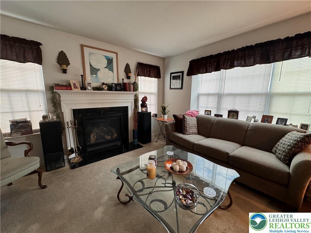 4115 Bunker Hill Dr, Upper Saucon Twp, PA 18036 photo