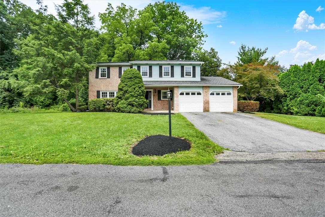 214 Burrell Blvd, Allentown City, PA 18104 photo