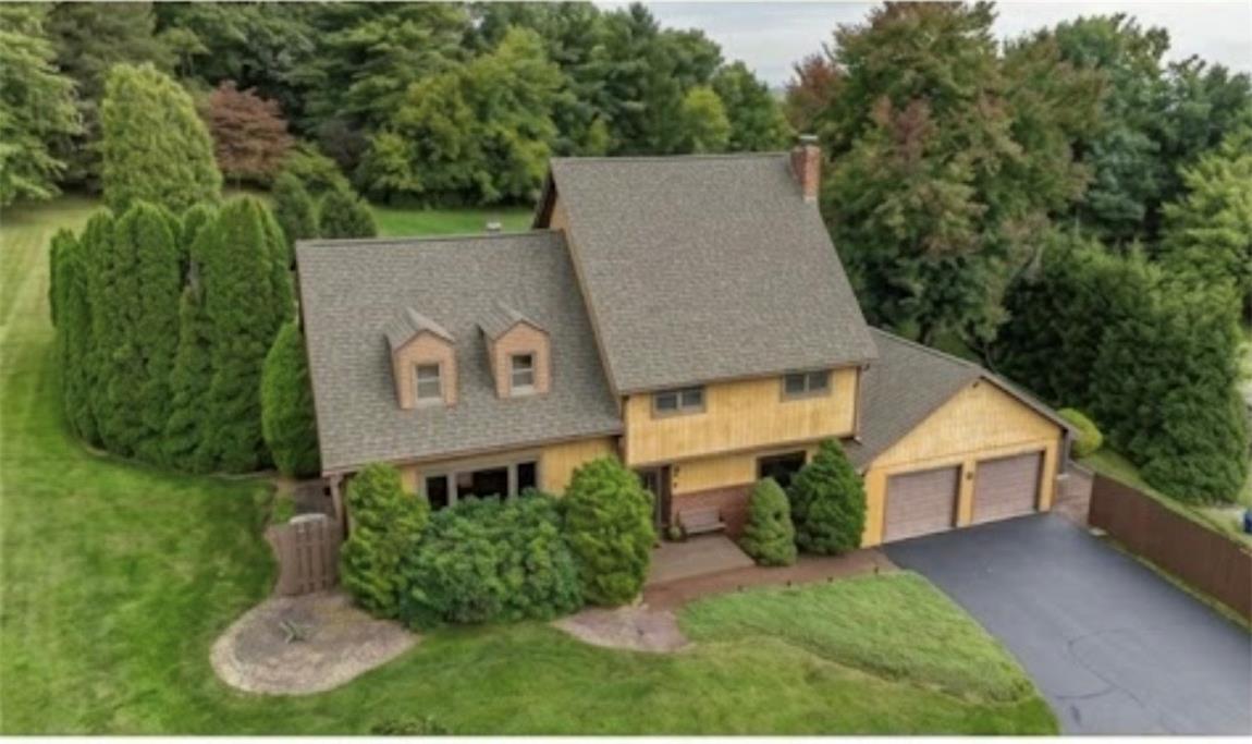 4683 Steven Ln, Lehigh Twp, PA 18088