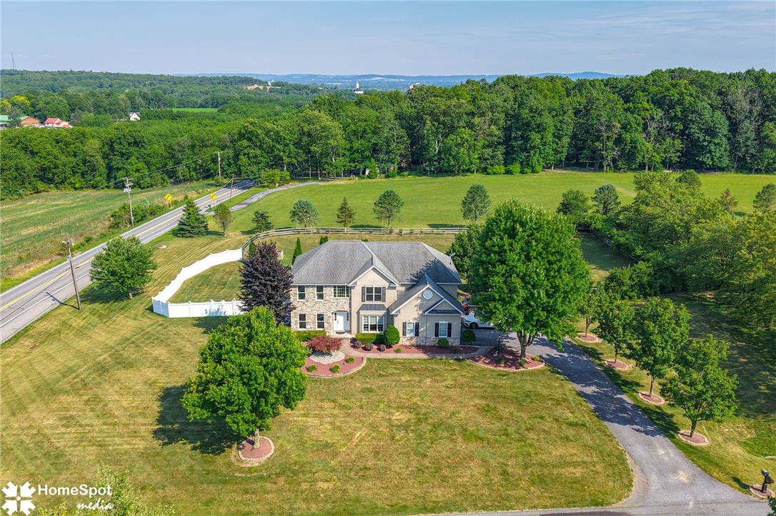 2115 Terry Rd, Moore Twp, PA 18064 photo
