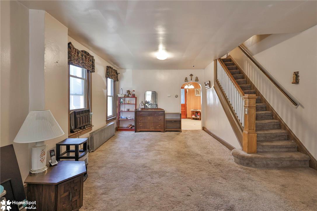 551 Hillside Ave, Bethlehem City, PA 18015 photo