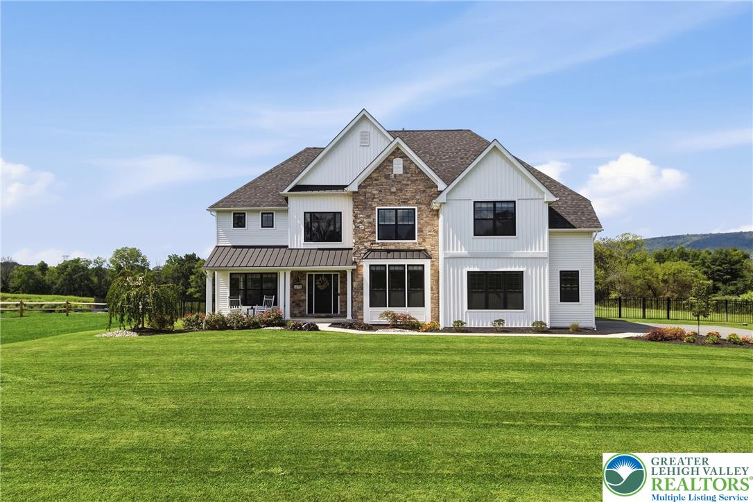 1275 Keller Rd, Bushkill Twp, PA 18091