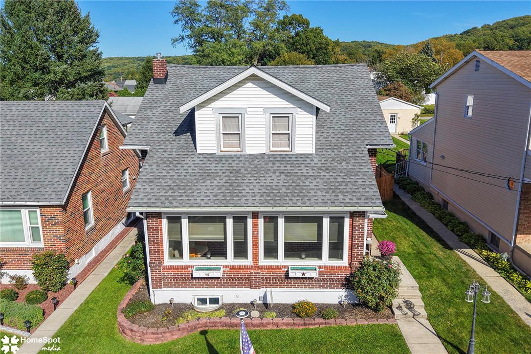 315 6th St, Emmaus Borough, PA 18049