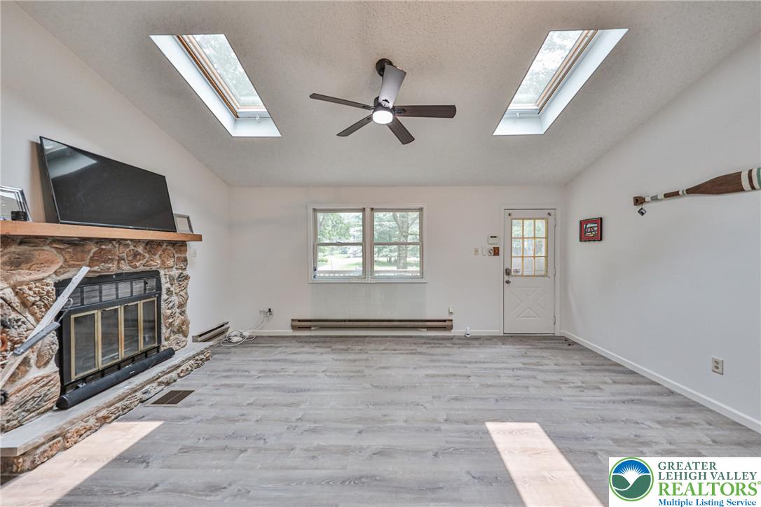 85 Caedman Dr, Penn Forest Twp, PA 18210 photo