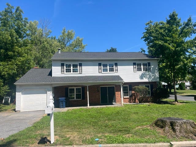 1701 Independence Ct, South Whitehall Twp, PA 18104