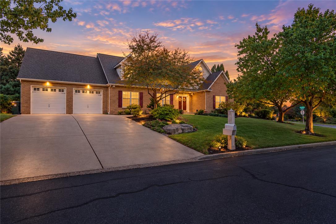 5730 Ricky Ridge Trl, Upper Macungie Twp, PA 18069