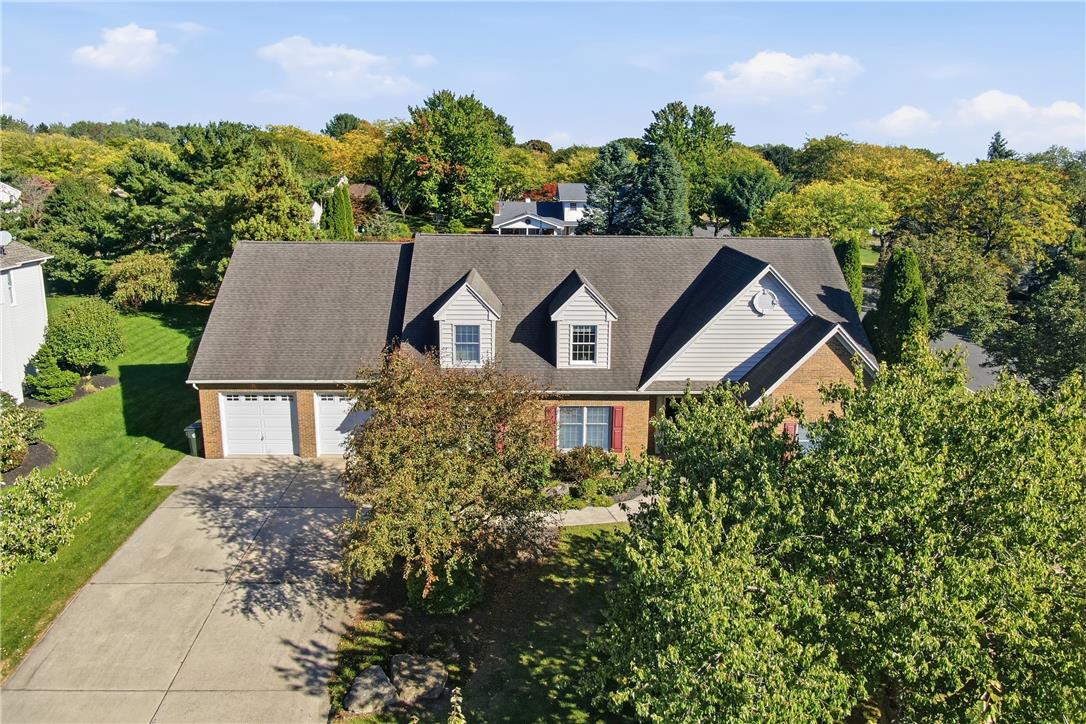 5730 Ricky Ridge Trl, Upper Macungie Twp, PA 18069 photo