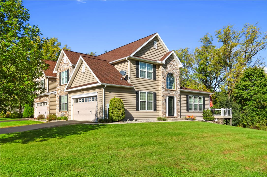 1235 Monarch Ln, Upper Macungie Twp, PA 18031