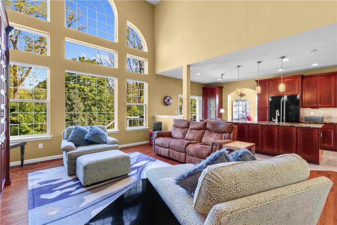 1235 Monarch Ln, Upper Macungie Twp, PA 18031 photo