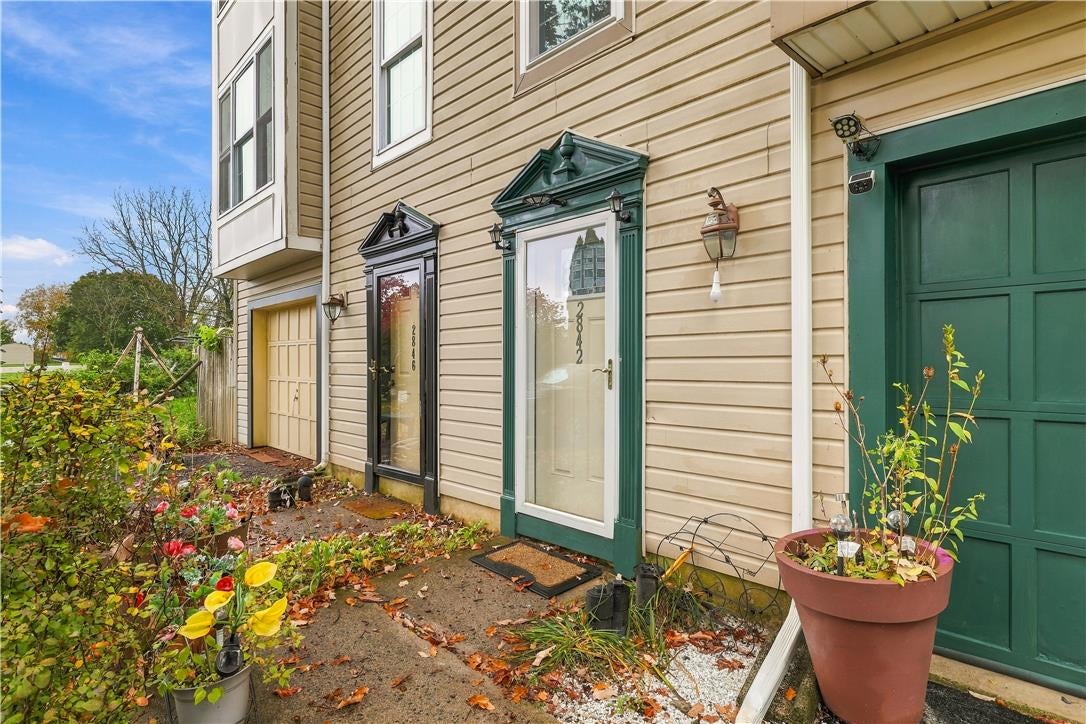 2842 Santee Dr, Bethlehem City, PA 18017 photo