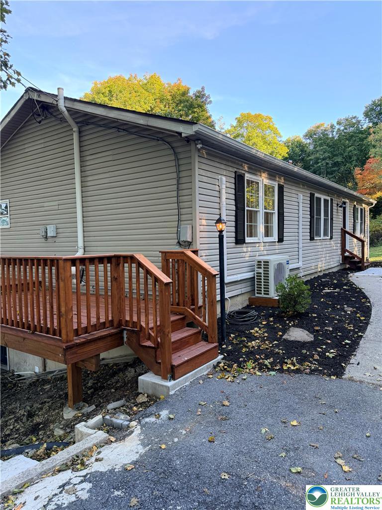 505 Fairview Ave, Slatington Borough, PA 18080 photo