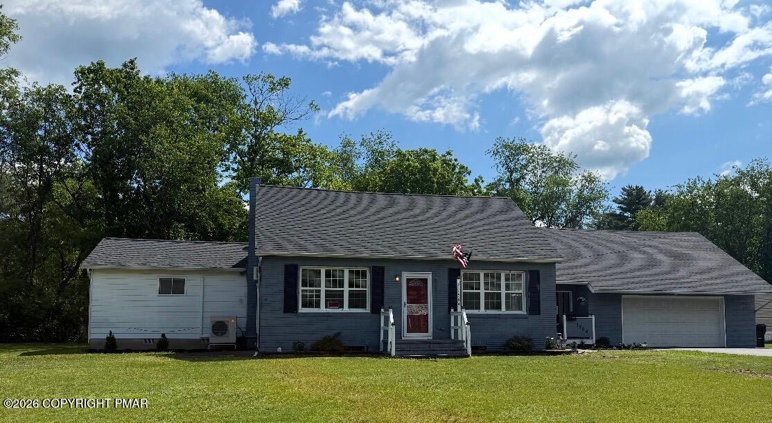 1564 Spruce St, Stroudsburg, PA 18360