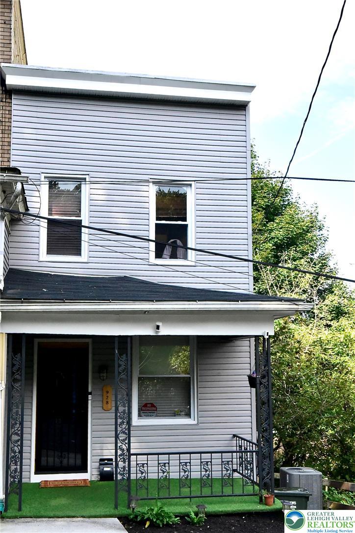 928 Vernon St, Bethlehem City, PA 18015