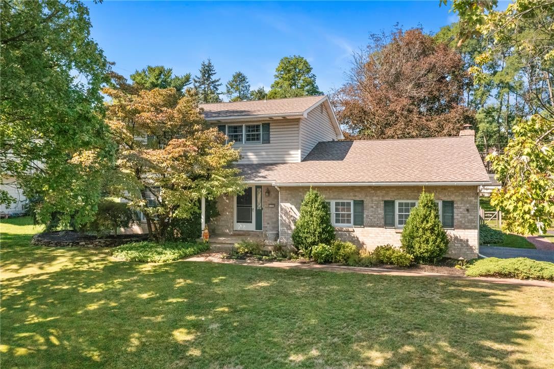 1122 Edward Ave, South Whitehall Twp, PA 18103