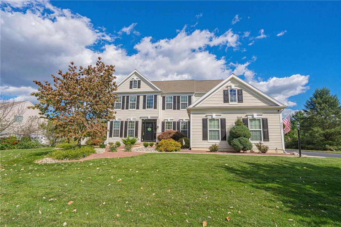 6602 Rutherford Dr, Lower Macungie Twp, PA 18062