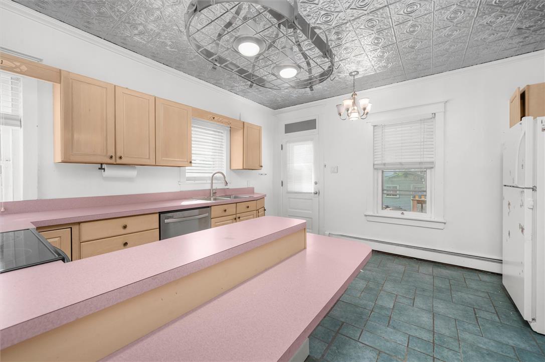 306 E 20, Northampton Borough, PA 18067 photo