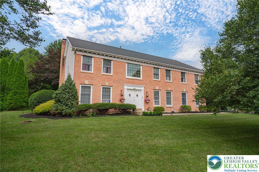 4426 Susan Dr, Bethlehem City, PA 18017 photo