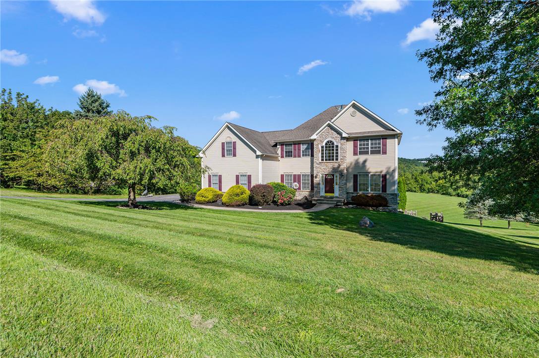 2617 Rising Sun Rd, Slatington Borough, PA 18080