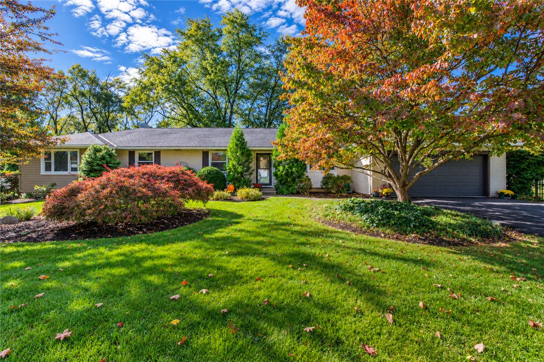 339 Park Ave, Lower Nazareth Twp, PA 18020