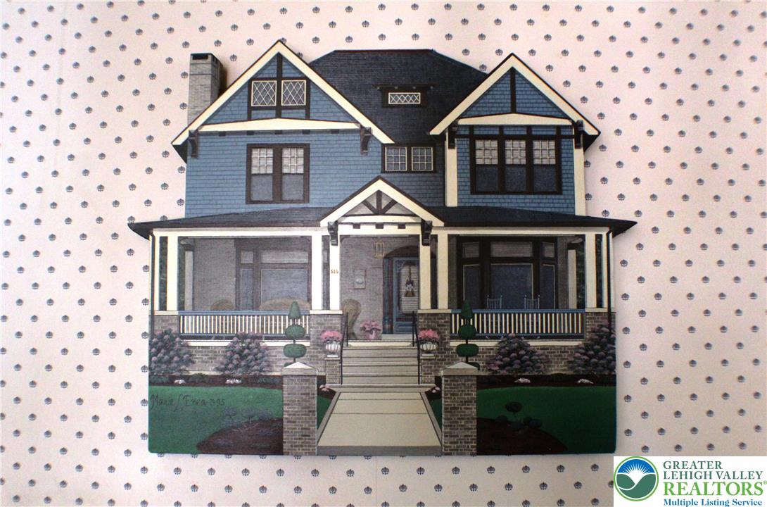 516 Walnut St, Catasauqua Borough, PA 18032 photo