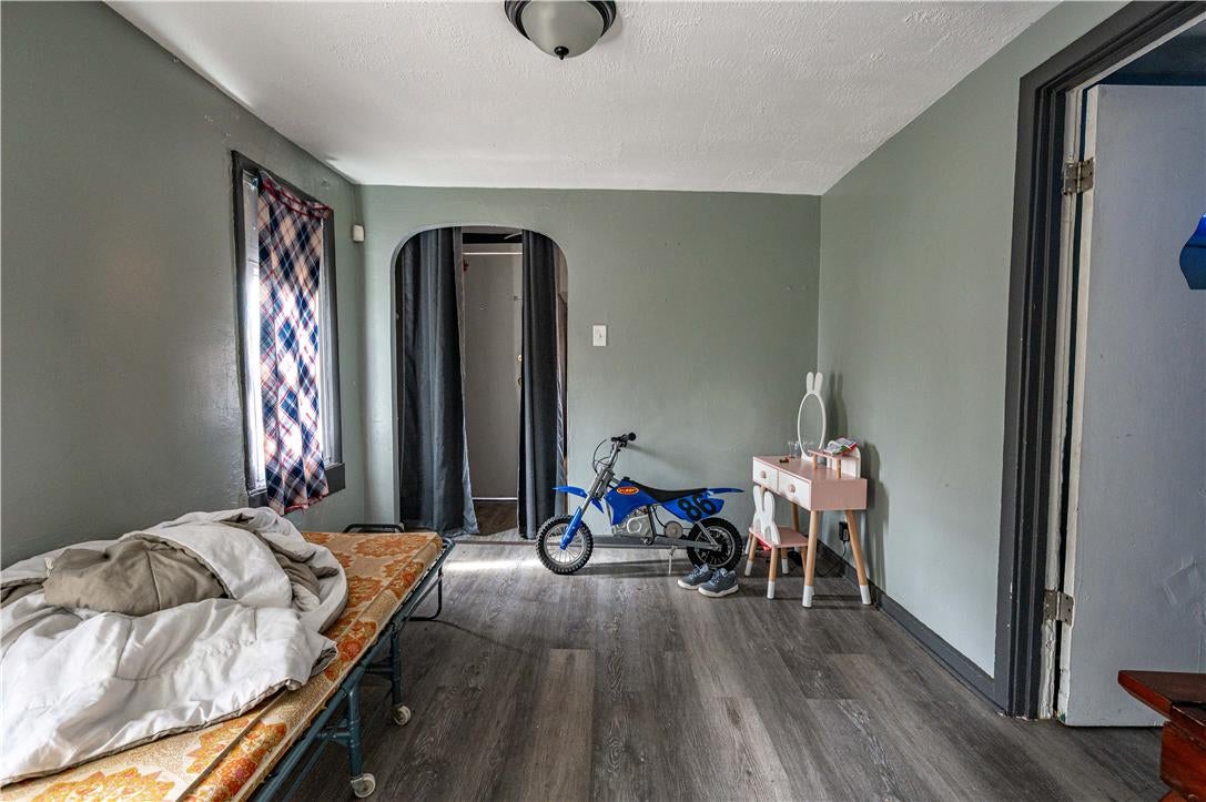 875 Jerome St, Allentown City, PA 18109 photo