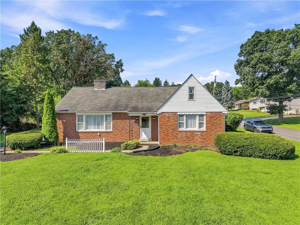 798 Krocks Ct, Lower Macungie Twp, PA 18106