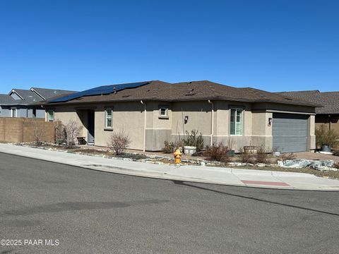 Single Family Residence in Prescott AZ 1404 Bluebird Street.jpg