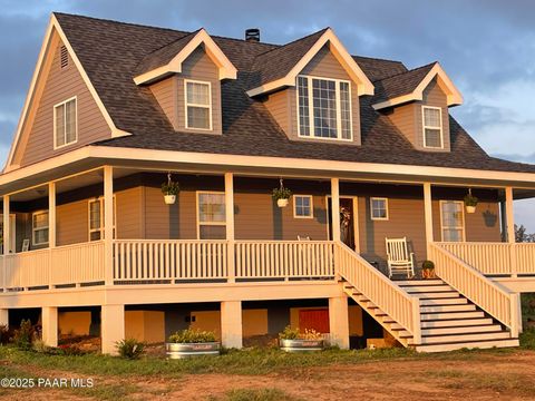 Single Family Residence in Prescott AZ 15375 Frankies Freeway Fwy.jpg