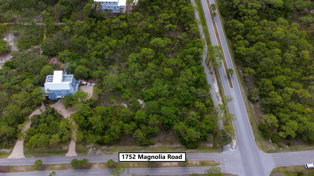 1752 Magnolia Rd, St. George Island, FL 32328 photo