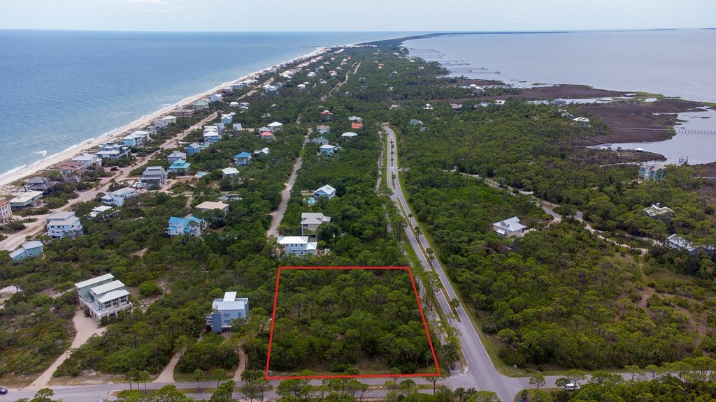 1752 Magnolia Rd, St. George Island, FL 32328 photo