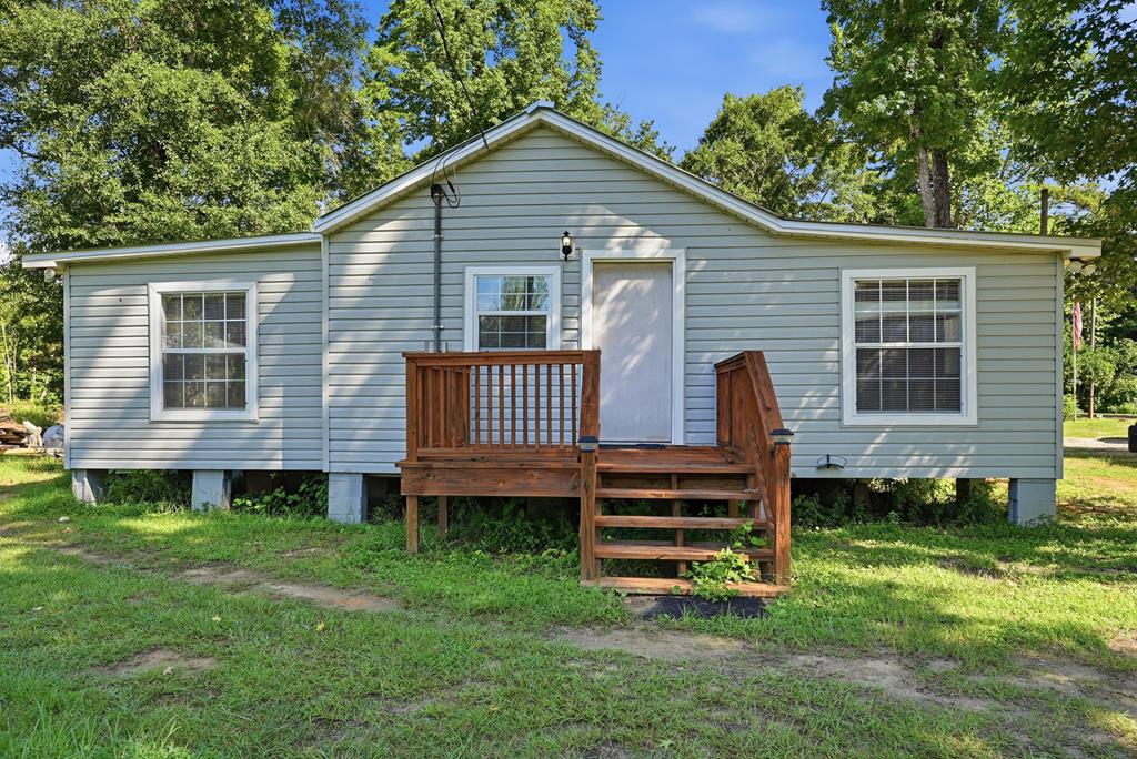 391 Byrd Parker Dr, Wewahitchka, FL 32465 photo