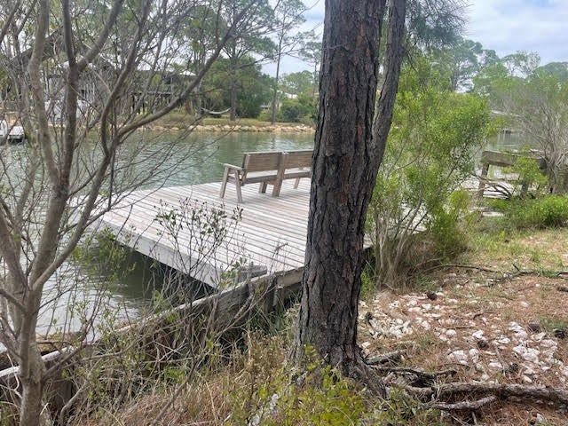 335 E Sawyer St #UNIT 5, St. George Island, FL 32328 photo