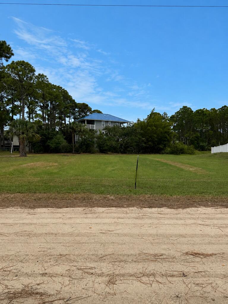 335 Bradford St, St. George Island, FL 32328