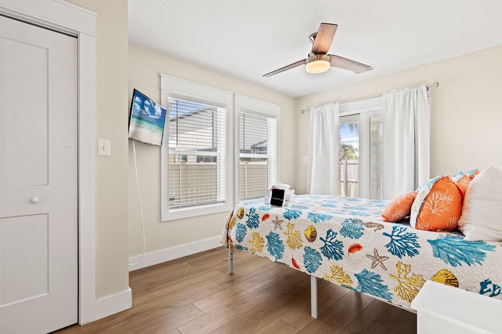 403 Oleander Ave, Mexico Beach, FL 32456 photo