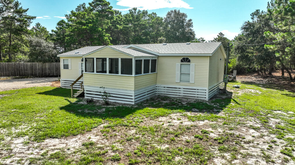 1846 Beacon St, Carrabelle, FL 32322 photo
