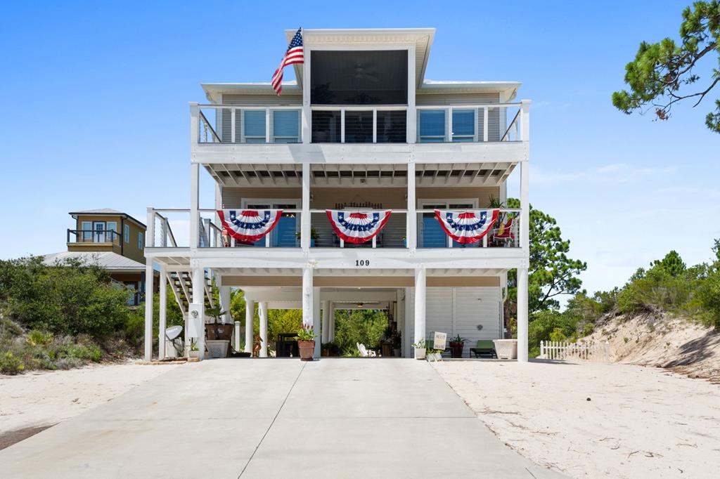 109 Plover Dr, Port Saint Joe, FL 32456