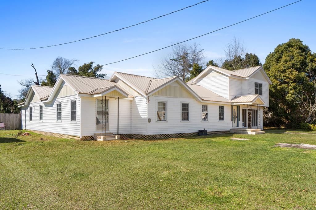 539 S 2 St, Wewahitchka, FL 32465 photo
