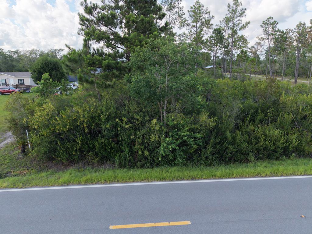5 Borders Rd, Wewahitchka, FL 32465