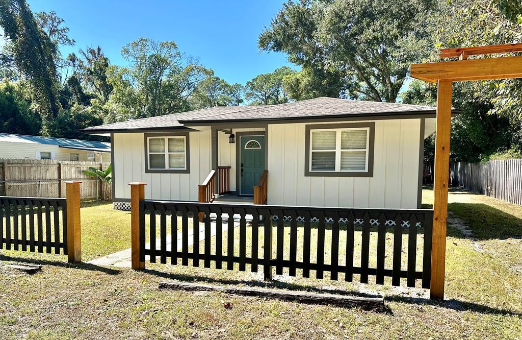 334 22 Ave, Apalachicola, FL 32320