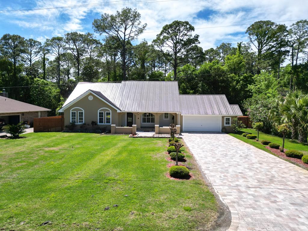 8 Apalachee St, Apalachicola, FL 32320 photo