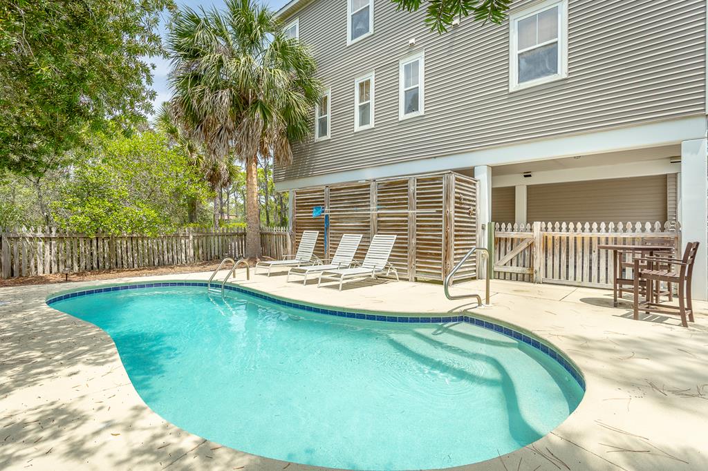 1248 Sea Dune Dr, St. George Island, FL 32328 photo