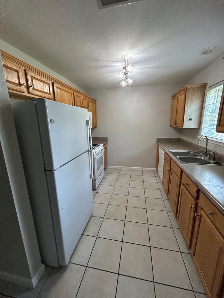 130 Bridgeport Ln, Port Saint Joe, FL 32456 photo