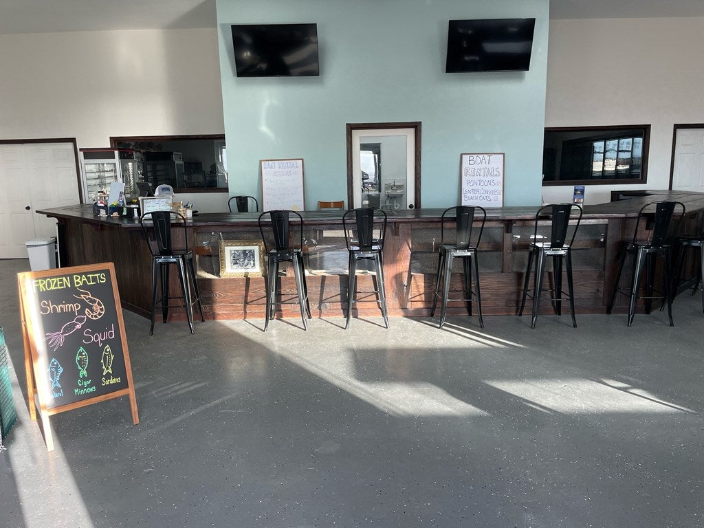 447 Highway 98, Eastpoint, FL 32328 photo