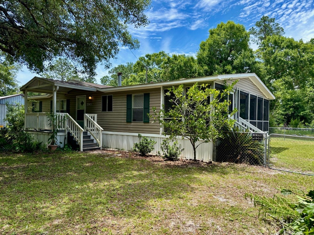 7145 David Whitfield Rd, Wewahitchka, FL 32465 photo