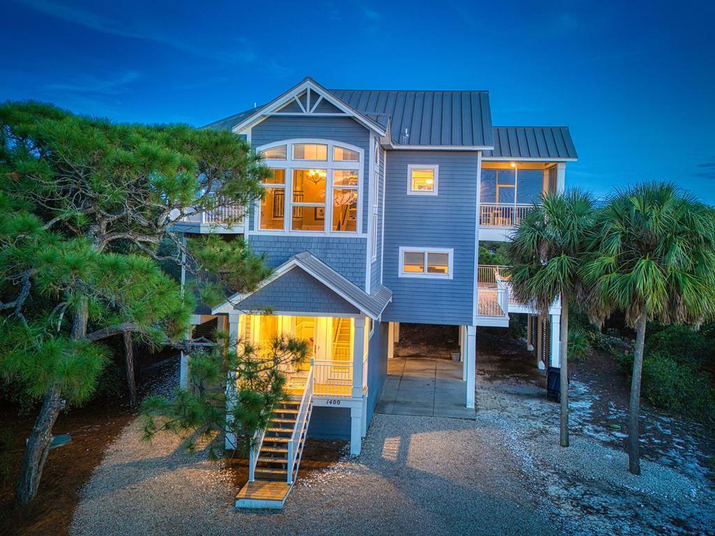 1400 Elm Ct, St. George Island, FL 32328 photo