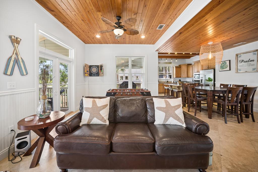 109 Hemmingway Cres, Port Saint Joe, FL 32456 photo