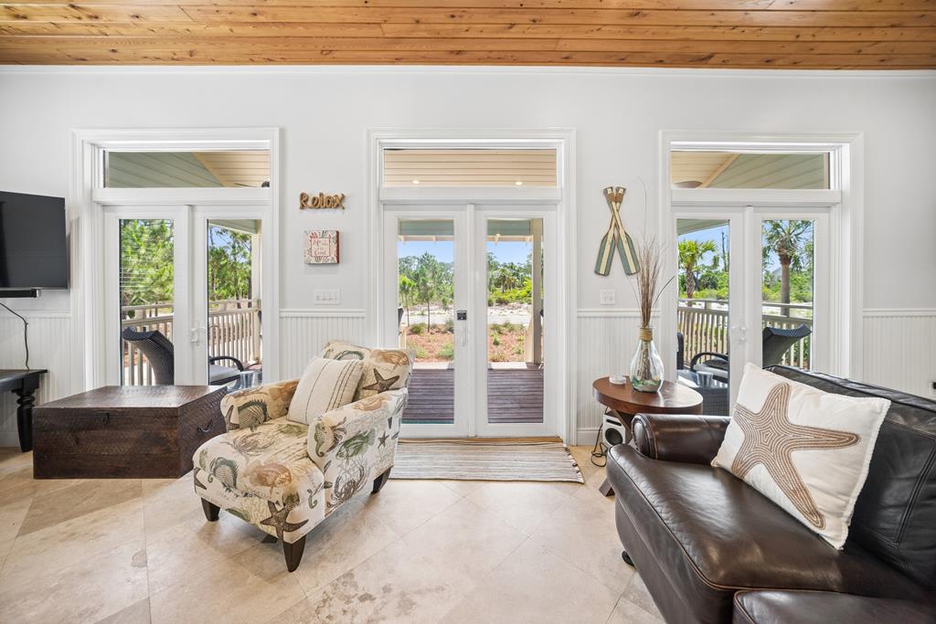 109 Hemmingway Cres, Port Saint Joe, FL 32456 photo