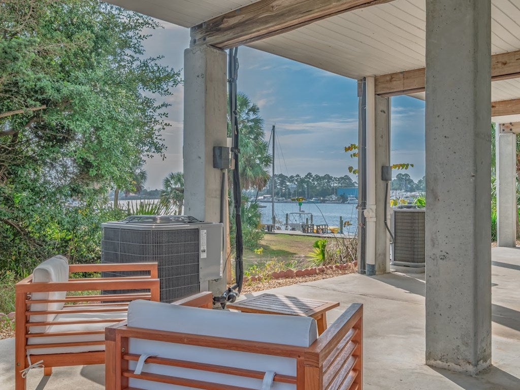 401 Saint James Ave #1, Carrabelle, FL 32323 photo