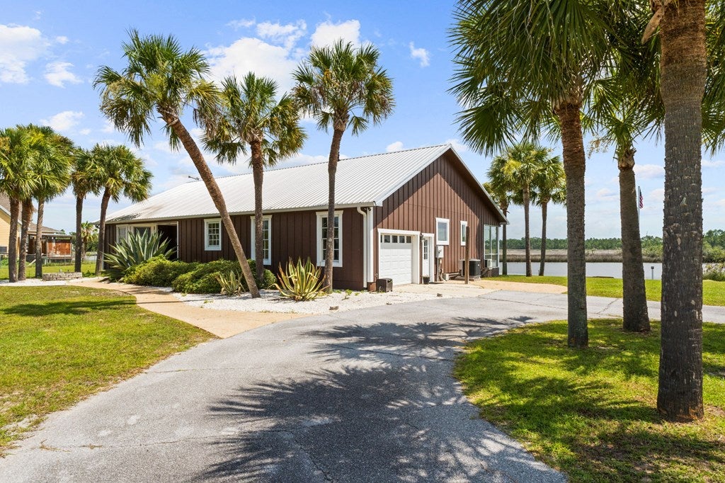 301 Chapel Ln, Port Saint Joe, FL 32456 photo