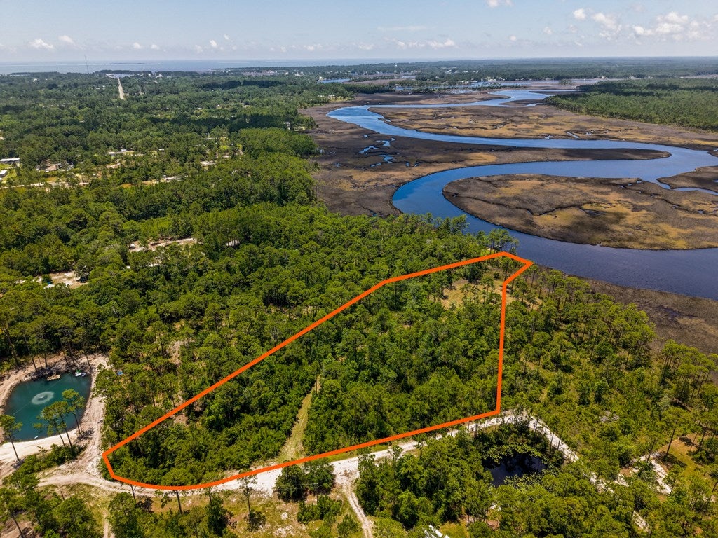 301 Jay Jay Way, Carrabelle, FL 32322 photo